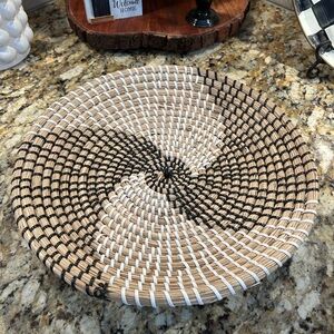 Boho basket with white and black accents. Can lay flat or hang on wall. 🧺🤍🖤